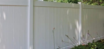 dogwood home series vinyl fence in white