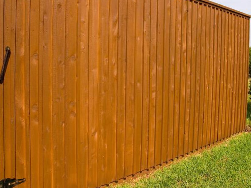Benefits of Staining Your Fence