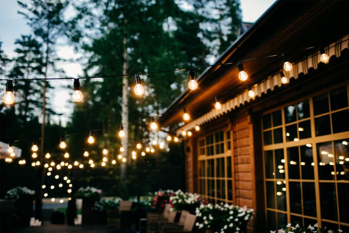 5 Ideas for Lighting Your Deck