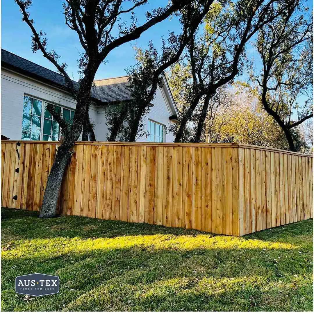 six foot board on board privacy fence with cap and trim