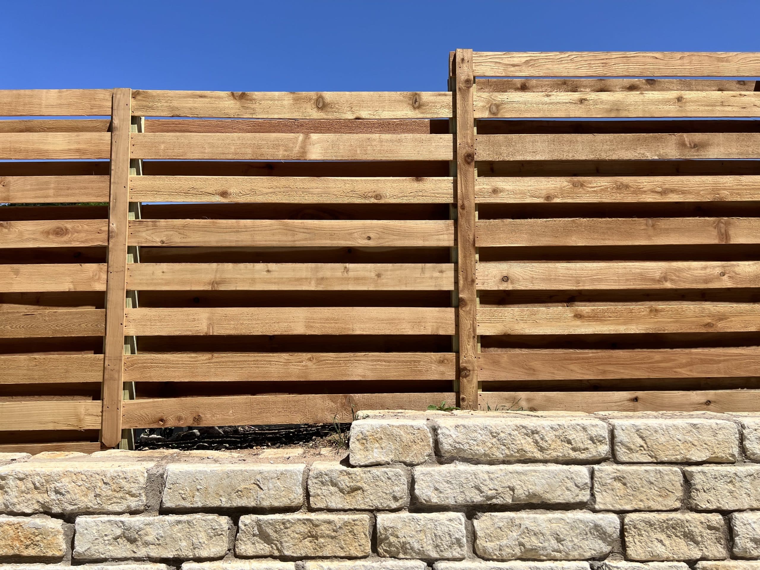 What Makes the Best Wooden Fence?