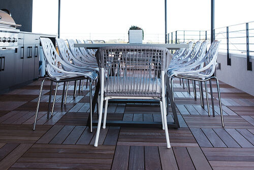 Custom outdoor deck with grill in Austin Texas